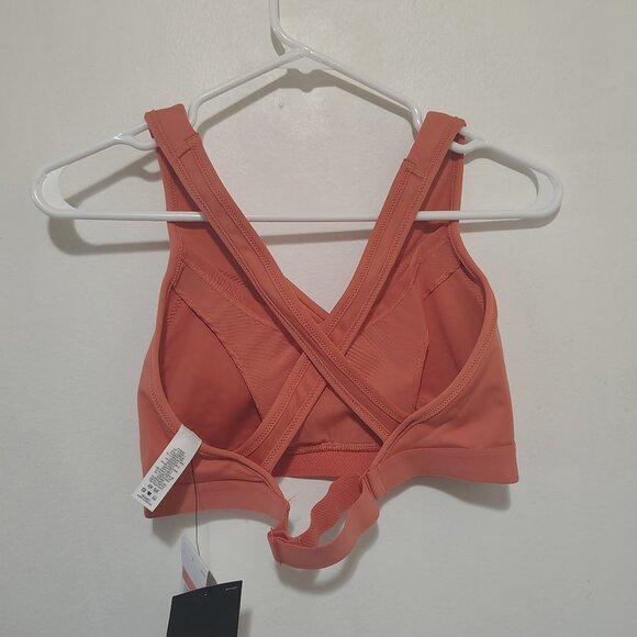 Nike Maternity Support Bra (Soft Blush) - Picture 4 of 8